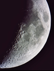 A fine view of the southwestern part of Moon two days before First Quarter (Perl 60mm refractor and a Perl Echorius 1.3 Webcam; picture stacked with RegiStax and processed into a image editor; home observatory)