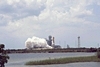 thumbnail to a view of Space Shuttle Atlantis launching on May 11, 2009, at 2:01 p.m. EDT, from launch 39A at the Kennedy Space Center, Fla / vignette-lien vers une vue de la navette Atlantis au lancement le 11 mai 2009, 14h 01, heure de la cte est amricaine. La navette dcolle du pas de tir 39A du Kennedy Space Center