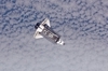 thumbnail to a view of the Space Shuttle approaching the ISS for a docking / vignette-lien vers une vue de la navette spatiale en approche de l'ISS