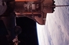 thumbnail to a view of Space shuttle Atlantis shortly after docking at the International Space Station (ISS) / vignette-lien vers une vue de la la navette Atlantis peu aprs son amarrage  la Station Spatiale Internationale