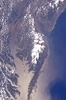 thumbnail to a view of the Delmarva Peninsula and the Chesapeake Bay, well-know landmarks on the Atlantic Coast of the USA, as seen from the orbiting complex on July 16, 2011 or Flight Day 9 / vignette-lien vers une vue de la pninsule du Delaware et de la baie de la Chesapeake, ensemble gographique bien connu de la cte alantique des Etats-Unis vues depuis l'ISS le 16 juillet 2011, jour de vol n9