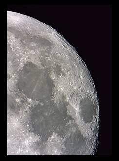 The northeastern limb of the Moon one day after Full Moon. Mare Humboldtianum is well seen top right! (Perl 60mm refractor and a Perl Echorius 1.3 Webcam; picture stacked with RegiStax and edited with a image editor; home observatory)