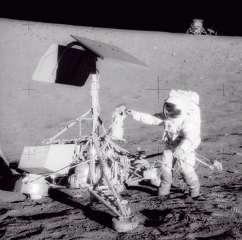Editor's choice fine picture: Apollo 12 and Surveyor 3