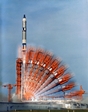 vignette-lien vers une vue d'une image avec exposition multiple du vaisseau Gemini X au lancement le 18 juillet 1966 du pas de tir 19 de Cap Canaveral