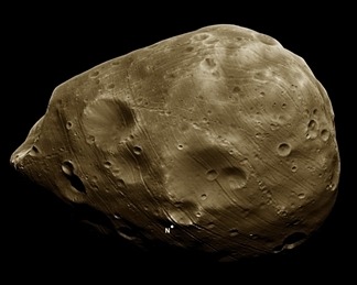 vignette-lien vers une vue de Phobos par le Mars Express de l'ESA en mars 2010