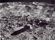 vignette-lien vers une vue d'une mosaque d'images prises par le Surveyor 7 de son site d'atterrissage prs de la muraille du cratre Tycho