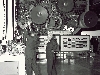 vignette-lien vers une vue de Wernher von Braun ( gauche) montrant les dtails d'une fuse Saturn au prsident Eisenhower ( droite) en septembre 1960. Von Braun et Eisenhower furent parmi les acteurs dcisifs des dbuts de la conqute spatiale amricaine  (image faisant partie de notre srie Images de la conqute spatiale)